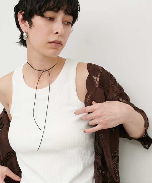 LARUTA（ラルータ）の「【LARUTA】強撚リブカップ付きタンクカットソー（タンクトップ・レディース・チャコールグレー/オフホワイト/ライトベージュ・FREE）」の6枚目の写真