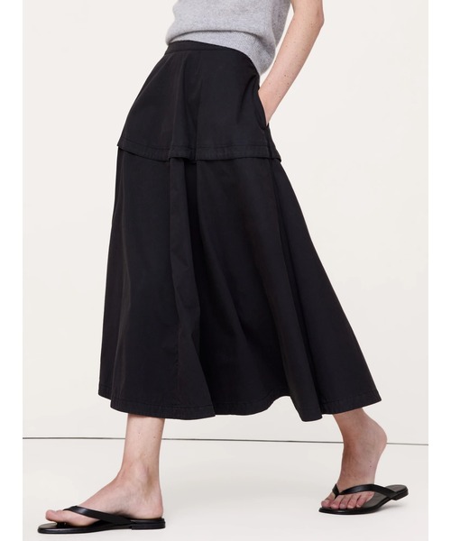 Banana Republic(バナナリパブリック)の「コットンツイル サークル ミディスカート(スカート・レディース・ブラック・8/6/4/2/0)」の1枚目の写真