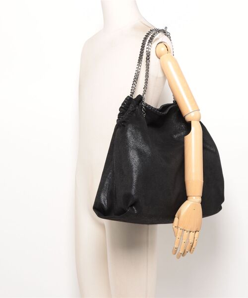 STELLA McCARTNEY(ステラマッカートニー)の「Falabella Drawstring Tote Bag / ファラベラ巾着トートバッグ(トートバッグ・レディース・ブラック・ONE SIZE)」の9枚目の写真