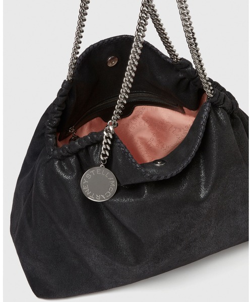 STELLA McCARTNEY(ステラマッカートニー)の「Falabella Drawstring Tote Bag / ファラベラ巾着トートバッグ(トートバッグ・レディース・ブラック・ONE SIZE)」の5枚目の写真