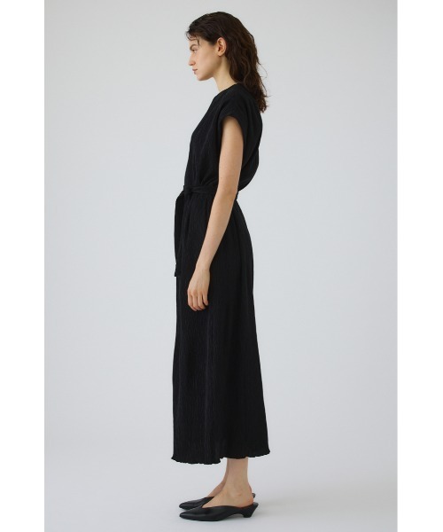 RIM.ARK(リムアーク)の「Crew neck relax OP(クルーネックリラックスワンピース)(ワンピース・レディース・ブラック/ベージュ・38/36)」の9枚目の写真
