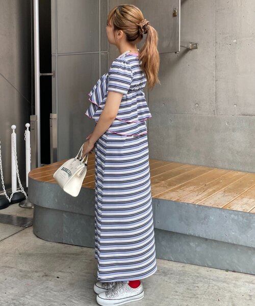 HELLO.SANFRANCISCO(ハローサンフランシスコ)の「【HELLO.SANFRANCISCO】マルチウェイフリル付ボーダーワンピ(ワンピース・レディース・ブルー/レッド・ONE SIZE)」の4枚目の写真