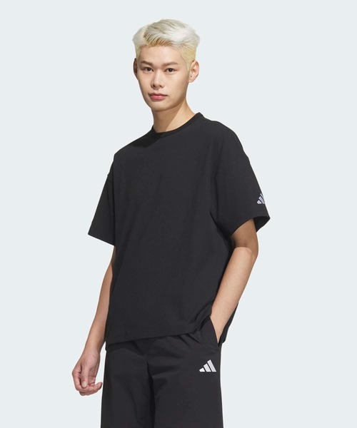 adidas(アディダス)の「ルーズフィット ワッフルファブリック 半袖Tシャツ / アディダス adidas(Tシャツ/カットソー・メンズ・ブラック・SMALL/X-LARGE/LARGE/MEDIUM/X-SMALL/XX-LARGE/3XL)」の1枚目の写真