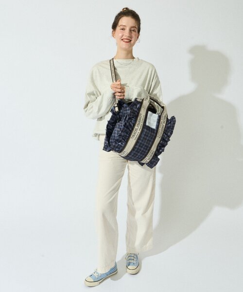 THEATRE PRODUCTS(シアタープロダクツ)の「【THEATRE PRODUCTS別注】ツイルドットチェックスクエアフリルバッグ(ショルダーバッグ・レディース・カーキ/ブラック/ネイビー・ONE SIZE)」の5枚目の写真