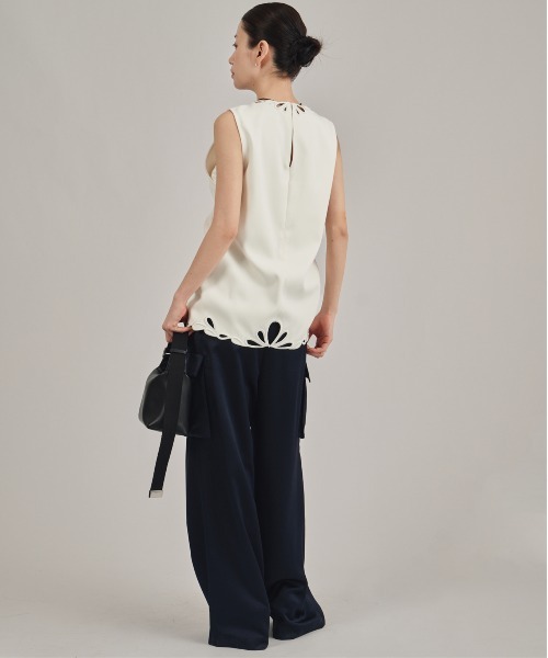 louren(ローレン )の「【louren/ローレン】eyelet embroidery tops/アイレットエンブロイダリートップス(シャツ/ブラウス・レディース・アイボリー/ブラック・FREE)」の5枚目の写真