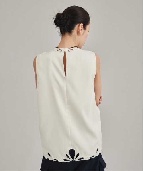 louren(ローレン )の「【louren/ローレン】eyelet embroidery tops/アイレットエンブロイダリートップス(シャツ/ブラウス・レディース・アイボリー/ブラック・FREE)」の8枚目の写真