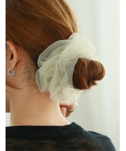 Edit Sheen(エディットシーン)の「シアーオーガンジービッグシュシュ(ヘアゴム・レディース・サックスブルー/ブルー/アイボリー・FREE)」の1枚目の写真