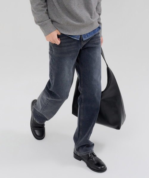 CHASECULT(チェイスカルト)の「メンズ Dトーンウォッシュ ストレートデニム-FERK2312B04(デニムパンツ・メンズ・ネイビー・92/86/82/76/70)」の2枚目の写真