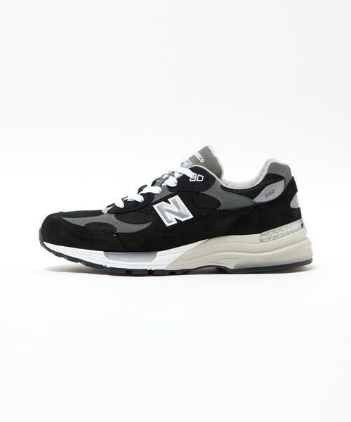 NEW BALANCE(ニューバランス)の「<New Balance> U992BK/スニーカー(スニーカー・メンズ・ブラック・28cm/28.5cm/27.5cm/29cm)」の1枚目の写真