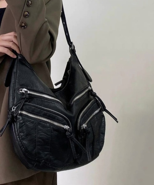 ONEP STAR(ワンピスター)の「マルチポケット多収納2WAYショルダーバッグ(ショルダーバッグ・レディース・オフホワイト/ブラウン/ブラック・FREE)」の13枚目の写真