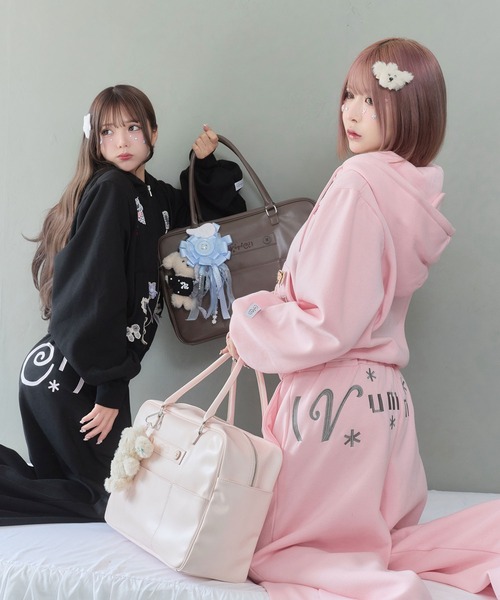 rumnel:（ルムネル）の「合皮ビッグボストンバッグ / Glossy Big Boston Bag（ボストンバッグ・レディース・ピンク/ブラウン・FREE）」の6枚目の写真