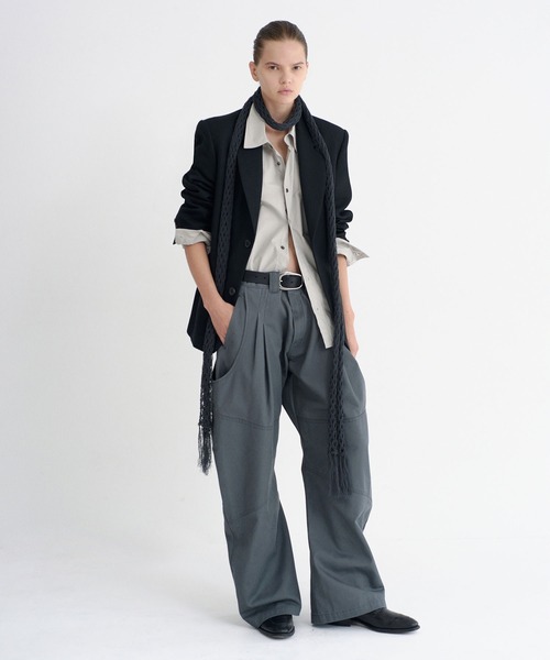 NVRFRGT(ネヴァーフォーゲット)の「Dickies×NVRFRGT DOUBLE KNEE CURVED LEG UTILITY WORK PANTS(その他パンツ・レディース・カーキ/ブラック/ダークグレー・0/2/1)」の3枚目の写真