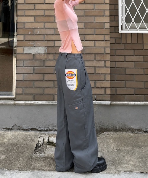 NVRFRGT(ネヴァーフォーゲット)の「Dickies×NVRFRGT DOUBLE KNEE CURVED LEG UTILITY WORK PANTS(その他パンツ・レディース・カーキ/ブラック/ダークグレー・0/2/1)」の17枚目の写真
