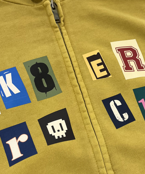SK8ER ROCK（スケーターロック）の「コラージュロゴピグメントスウェットフードジップアップ（マスタード）（パーカー・レディース・その他・ONE SIZE）」の5枚目の写真