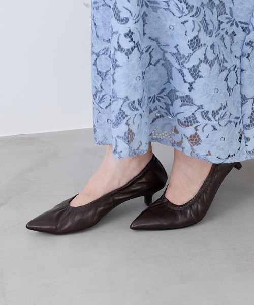 CORSO ROMA,9(コルソローマ)の「【CORSO ROMA,9】ギャザーパンプス-gather pumps(パンプス・レディース・ブラック/ダークブラウン・38/37)」の4枚目の写真