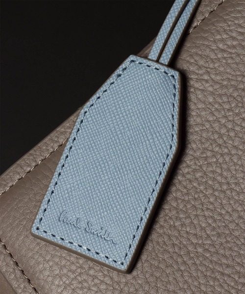 Paul Smith(ポールスミス)の「クリーンレザー ショルダーバッグ【553461 N341S】(ショルダーバッグ・メンズ・グレイッシュベージュ/ブラック・FREE)」の13枚目の写真