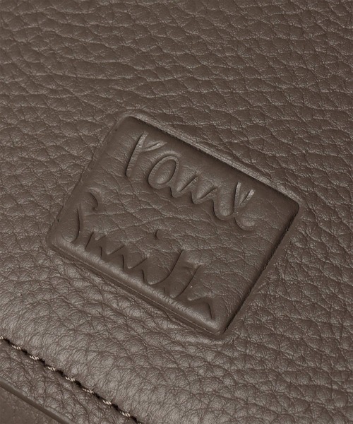 Paul Smith(ポールスミス)の「クリーンレザー ショルダーバッグ【553461 N341S】(ショルダーバッグ・メンズ・グレイッシュベージュ/ブラック・FREE)」の15枚目の写真