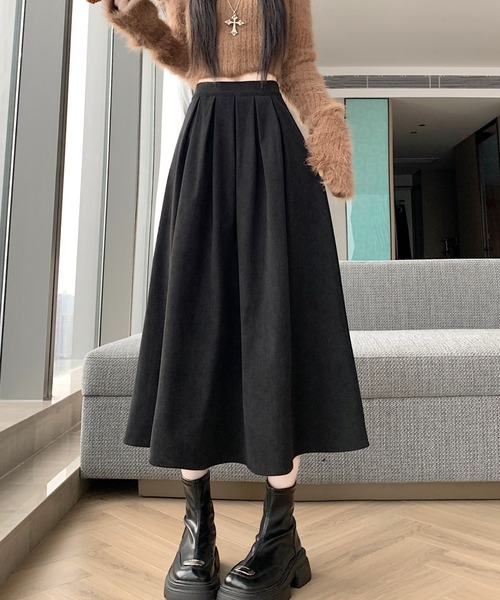 AMAJI(アマジ)の「コーデュロイ Aラインスカート(スカート・レディース・ブラウン/ブラック/グレー・SMALL/MEDIUM/LARGE/X-LARGE)」の1枚目の写真