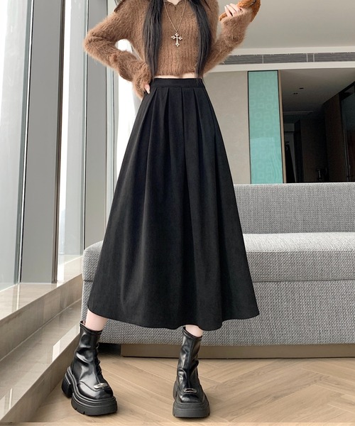 AMAJI(アマジ)の「コーデュロイ Aラインスカート(スカート・レディース・ブラウン/ブラック/グレー・SMALL/MEDIUM/LARGE/X-LARGE)」の4枚目の写真