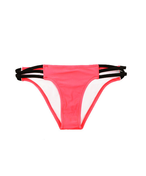 Luz Llena (philter)（ラズレナ　フィルター）の「[単品]コードデザイン・ビキニパンツ（水着・レディース・ミント/ホワイト/ピンク/ブラック・MEDIUM/SMALL/LARGE）」の14枚目の写真