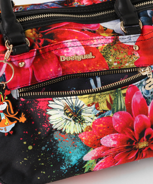 Desigual（デシグアル）の「「Desigual/デシグアル」バッグ（ショルダーバッグ・レディース・レッド系その他・ONE SIZE）」の8枚目の写真