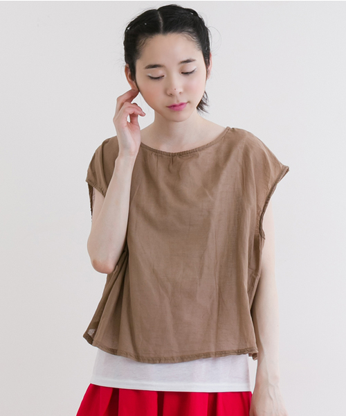 MERLOT（メルロー）の「インナードッキングシアークロップドプルオーバー4619（シャツ/ブラウス・レディース・オフホワイト/ブルー/レッド/モカ/ブラック・FREE）」の4枚目の写真