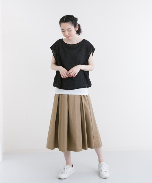 MERLOT（メルロー）の「インナードッキングシアークロップドプルオーバー4619（シャツ/ブラウス・レディース・オフホワイト/ブルー/レッド/モカ/ブラック・FREE）」の15枚目の写真