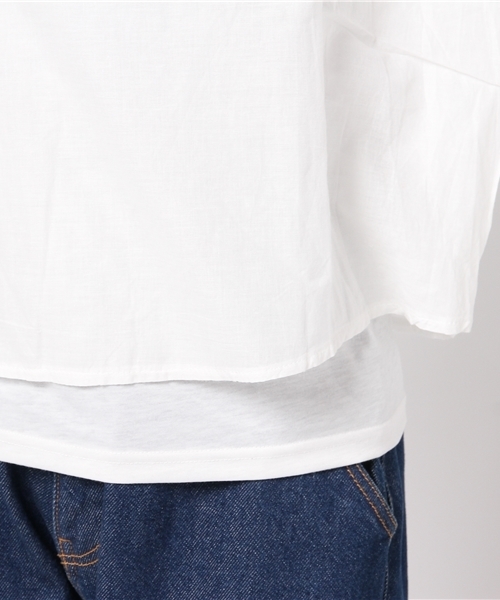 MERLOT（メルロー）の「インナードッキングシアークロップドプルオーバー4619（シャツ/ブラウス・レディース・オフホワイト/ブルー/レッド/モカ/ブラック・FREE）」の12枚目の写真