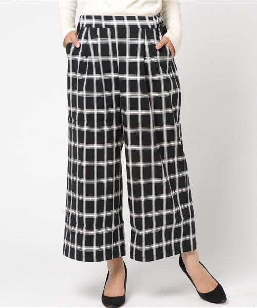 GeeRA（ジーラ）の「美脚シルエットワイドパンツ（その他パンツ・レディース・ホワイト/ブラック/レッド/ブルー/カーキ/ブラック系その他/オレンジ/チェック/ストライプ/ホワイト系その他・SMALL/MEDIUM/X-LARGE/LARGE/XXX-LARGE/XX-LARGE/XXXX-LARGE）」の20枚目の写真