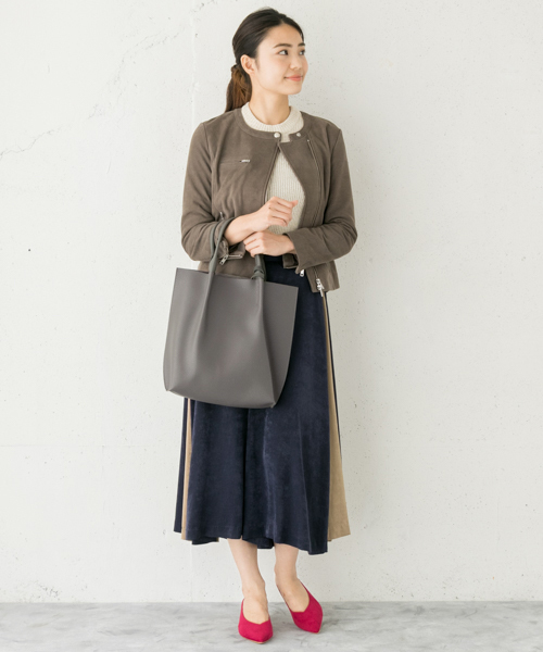 RODE SKO（ロデスコ）の「ANNI アウトステッチトートバッグ（トートバッグ・レディース・レッド/ブラック/ベージュ系その他/グレー/オレンジ/ブルー・ONE）」の10枚目の写真