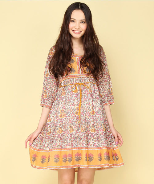 Another Edition（アナザーエディション）の「AE[A]FLW PRT BELT MINI（ワンピース・レディース・ブラック/ライラック/マスタード・フリー）」の5枚目の写真