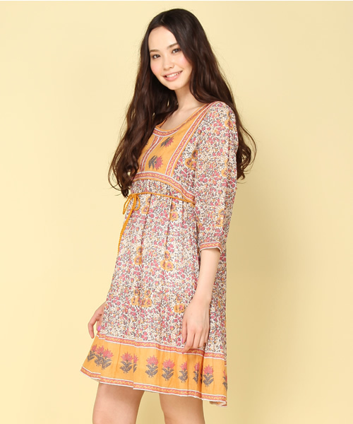 Another Edition（アナザーエディション）の「AE[A]FLW PRT BELT MINI（ワンピース・レディース・ブラック/ライラック/マスタード・フリー）」の6枚目の写真