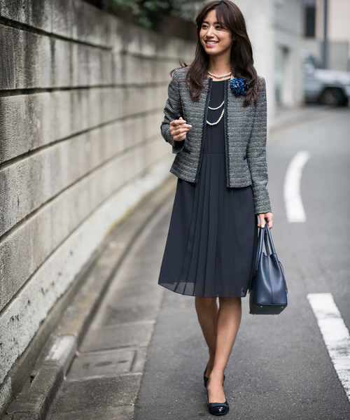 セール ワンピース 洗える プリーツシフォンワンピース ワンピース Reflect リフレクト のファッション