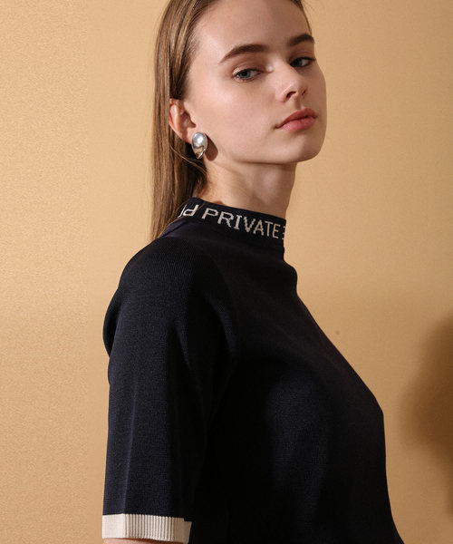 STUDIOUS（ステュディオス）の「【ベッキー × STUDIOUS】PRIVATEハイネックニットT（ニット/セーター・レディース・ネイビー/オフホワイト/ラベンダー・FREE）」の3枚目の写真