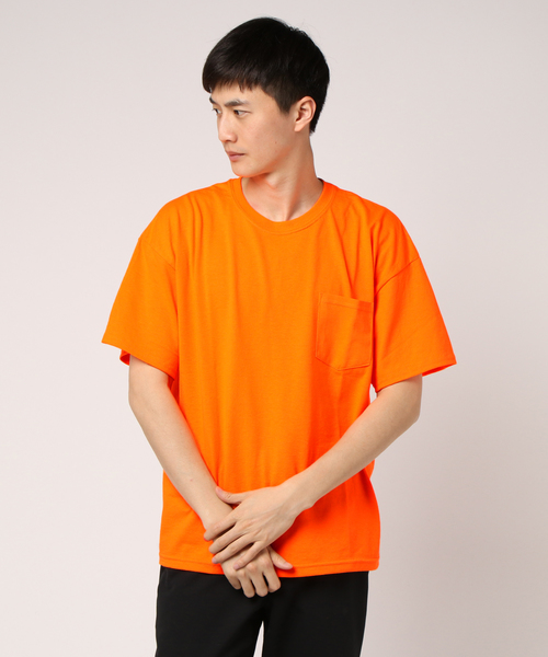 GILDAN（ギルダン）の「WEGO/GILDANビッグシルエットポケットTシャツ（Tシャツ/カットソー・メンズ・オレンジ/ブラック/パープル/ライム/レッド/オートミール/ホワイト/ベージュ・XX-LARGE/X-LARGE）」の8枚目の写真