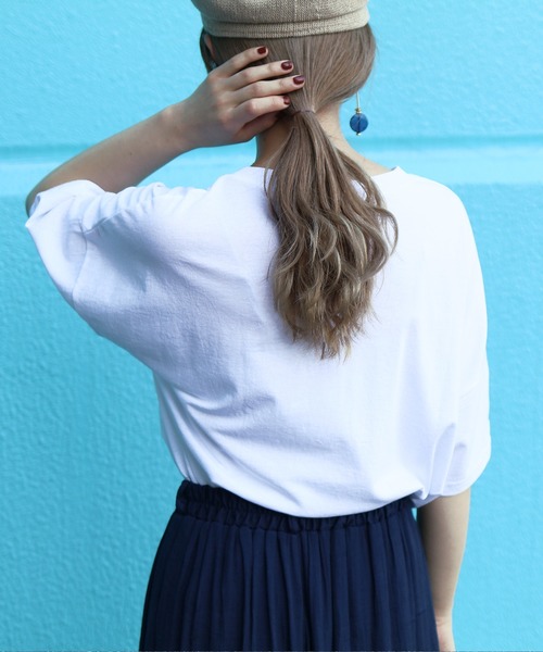 reca（レカ）の「ゆったり楽ちん◇ビッグシルエット 刺繍ロゴTシャツ　-CLOVER-（Tシャツ/カットソー・レディース・ホワイト/グレー/ブルー系その他/スモークピンク・FREE）」の13枚目の写真