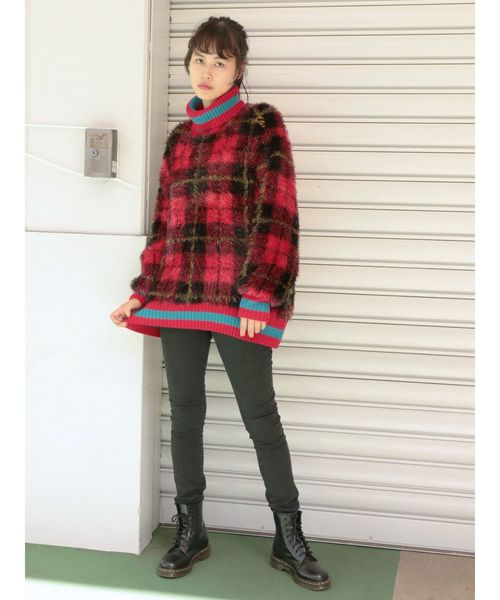 jouetie（ジュエティ）の「フェザーヤーンチェックプルオーバー