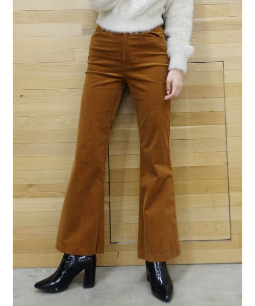 EVRIS（エヴリス）の「ベロアライクブーツカットパンツ（その他パンツ・レディース・ブラック/ブラウン・MEDIUM/SMALL）」の2枚目の写真