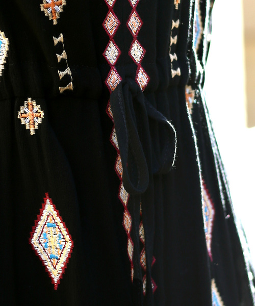 刺繍ロングワンピース ワンピース Bab Jeloud バブブージュルード のファッション Bou Bou セール ワンピース ｗｅｂ限定