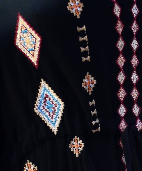 刺繍ロングワンピース ワンピース Bab Jeloud バブブージュルード のファッション Bou Bou セール ワンピース ｗｅｂ限定