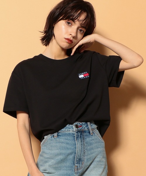 tommy jeans（トミー ジーンズ）の「オーバーサイズ バッジ T