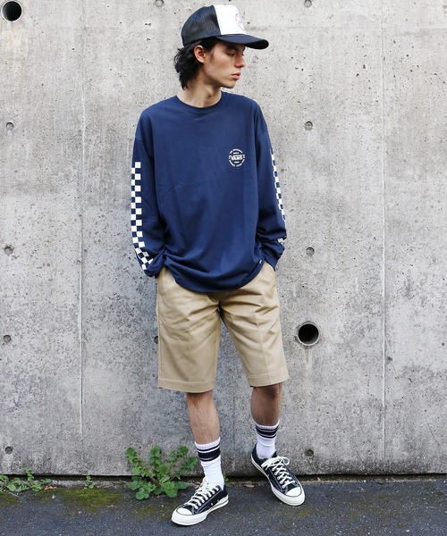 VANS(バンズ)の「VANS/ヴァンズ Checker L/S T-Shirt(Tシャツ/カットソー・メンズ・ホワイト/ブラック/ネイビー・M/L/XL/S)」の20枚目の写真