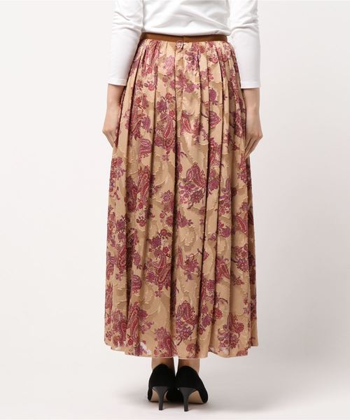 SLOBE IENA(スローブイエナ)の「ペイズリーフラワーギャザースカート◆(スカート・レディース・ベージュ/ネイビー・40/38/36)」の5枚目の写真