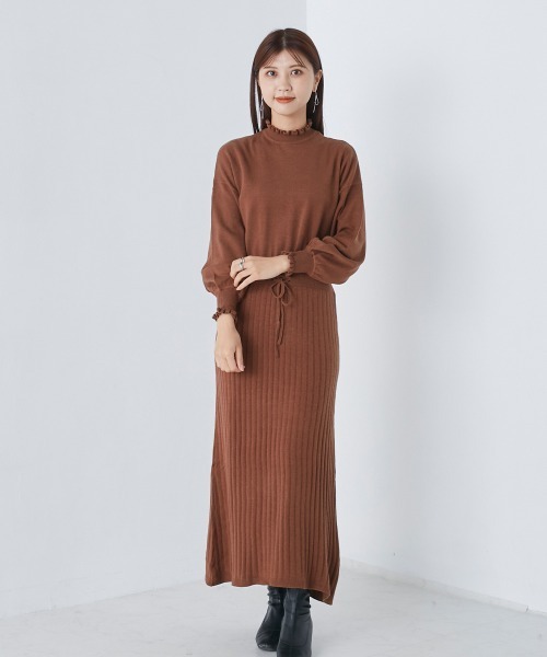 marle（マルレ）の「R/N フリルセットアップ風ニットワンピース（ワンピース・レディース・アイボリー/グレー/チャコールグレー/キャメル/カーキ/ネイビー/ベージュ・FREE）」の22枚目の写真