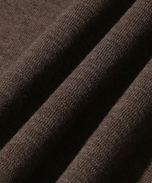ADAM ET ROPE'(アダムエロペ)の「【フクエー】モックネックニット(ニット/セーター・メンズ・ベージュ/ブラウン・S/M/L)」の9枚目の写真