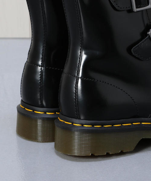 Dr. Martens(ドクターマーチン)の「<Dr.Martens>BLAKE BELTED BOOTS/ブーツ(ブーツ・レディース・ブラック・5/3/4/6)」の2枚目の写真