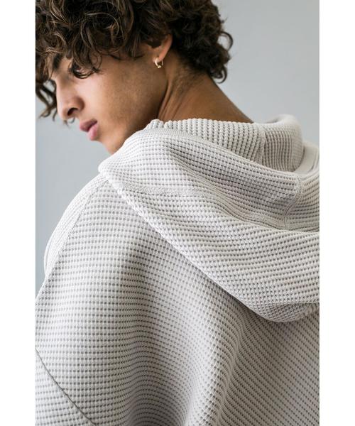 MONKEY TIME（モンキータイム）の「＜monkey time＞ BIAS WAFFLE PULL OVER HOODIE/パーカー（パーカー・メンズ・ブラック/ライトグレー・SMALL/X-LARGE/MEDIUM/LARGE）」の14枚目の写真