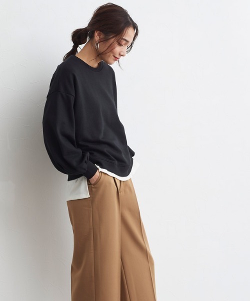Pierrot(ピエロ)の「ミニ裏毛ボリュームスリーブプルオーバー(Tシャツ/カットソー・レディース・チャコールグレー/ブラック/アイボリー/グレイッシュベージュ・M/L)」の6枚目の写真