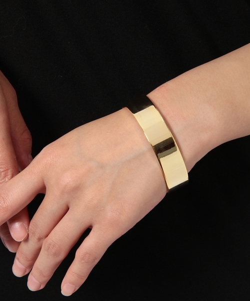 UNITED ARROWS(ユナイテッドアローズ)の「UAB 15mm バングル◆(バングル/リストバンド・レディース・ゴールド/シルバー・フリー)」の3枚目の写真