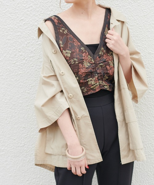 mystic（ミスティック）の「ベルト付きサファリシャツ（シャツ/ブラウス・レディース・ベージュ/カーキ/イエロー系その他・FREE）」の2枚目の写真